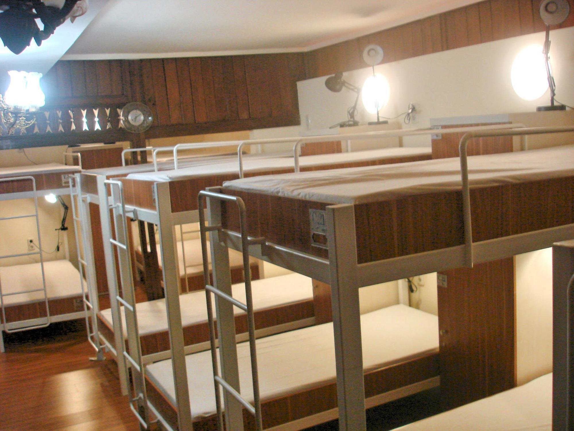 Reddoorz Hostel @ Dago 2 บันดุง ภายนอก รูปภาพ