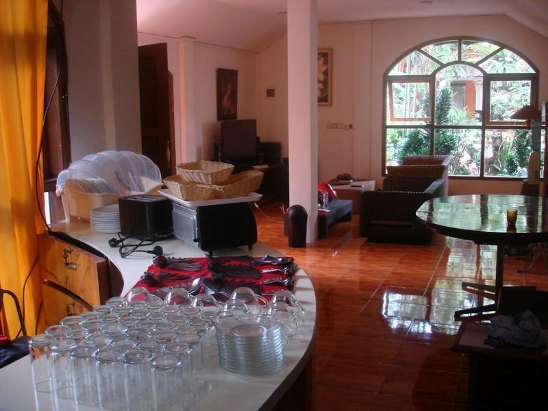 Reddoorz Hostel @ Dago 2 บันดุง ภายนอก รูปภาพ