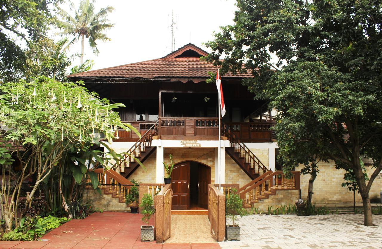 Reddoorz Hostel @ Dago 2 บันดุง ภายนอก รูปภาพ