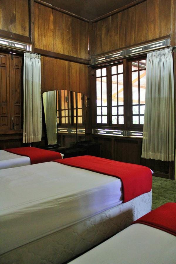 Reddoorz Hostel @ Dago 2 บันดุง ภายนอก รูปภาพ