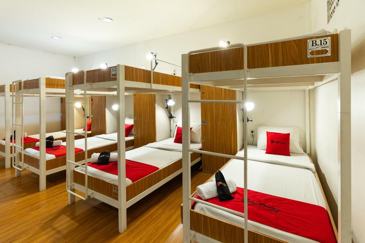 Reddoorz Hostel @ Dago 2 บันดุง ภายนอก รูปภาพ