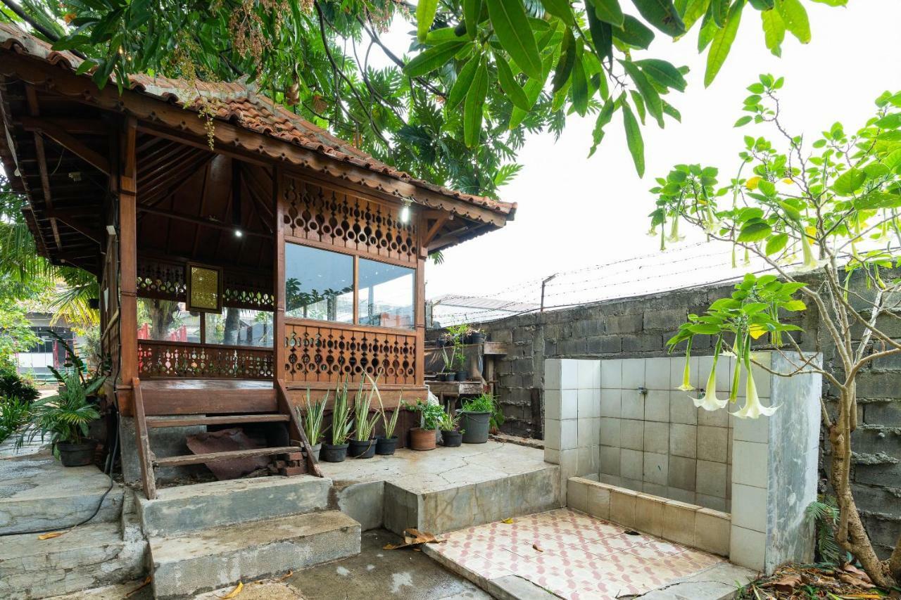 Reddoorz Hostel @ Dago 2 บันดุง ภายนอก รูปภาพ