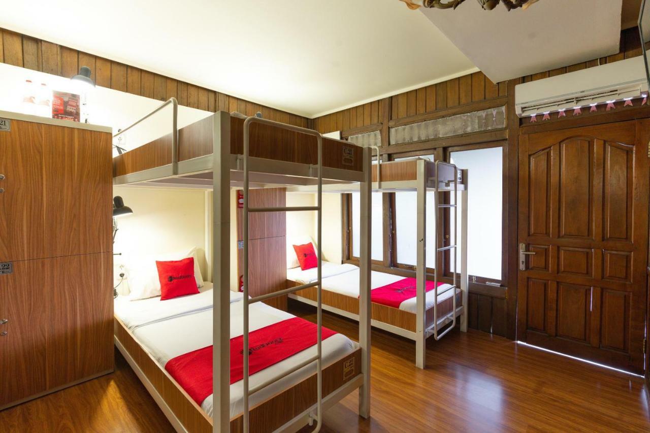 Reddoorz Hostel @ Dago 2 บันดุง ภายนอก รูปภาพ