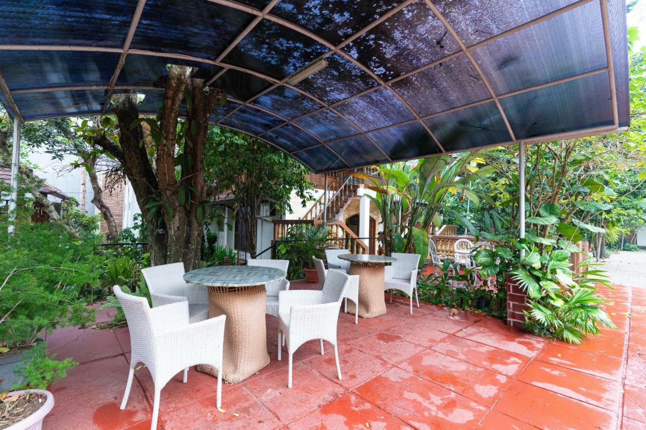 Reddoorz Hostel @ Dago 2 บันดุง ภายนอก รูปภาพ
